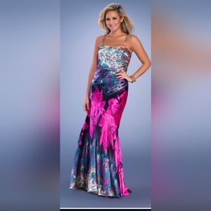 Dave and Johnny floor length silk dress size 3/4 new with tags